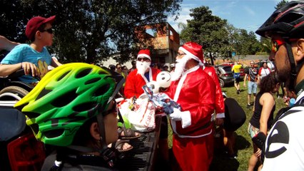 Papai noel, pedal solidário com 85 bikers, Taubaté, SP, MTB, 33 km, 2015, (4)