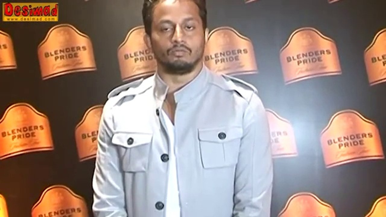 Bollywood MOST FUNNY & EMBARRASSING Moments - Bollywood Most EMBARRASSING Moments 2014 -