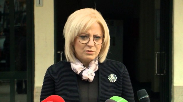 Report TV - Testohen 3900 arsimtarë, Nikolla: Mesues me meritë, jo me ndërhyrje