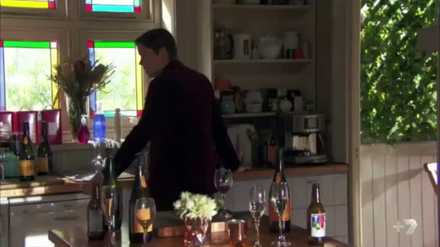 6350 Hannah & Chris - break up