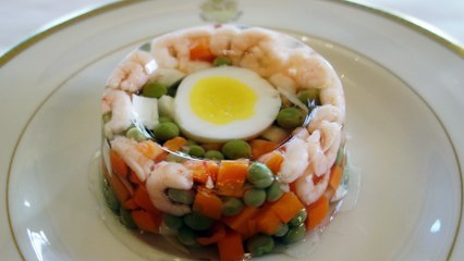 Des américains de l’ambassade à Oslo gouttent la nourriture Norvégienne.