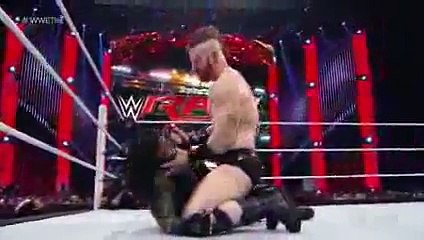 Roman Reigns vs. Sheamus WWE World Heavyweight Championship Match Raw, December 14, 2015 Raceling