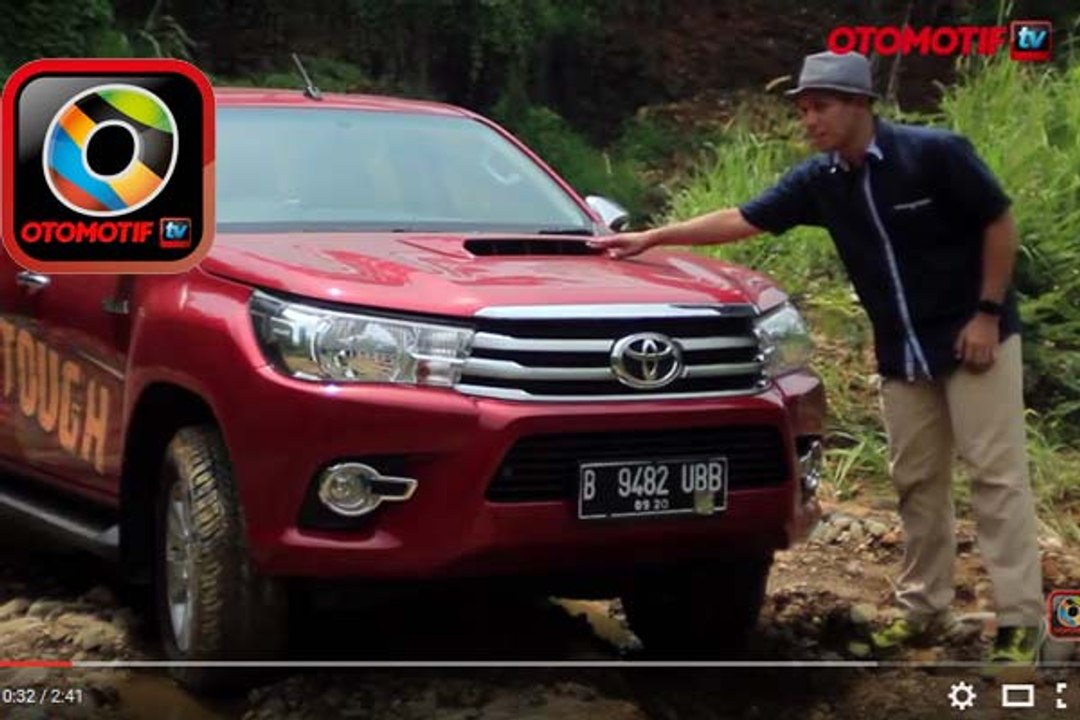 Test Drive Toyota Hilux