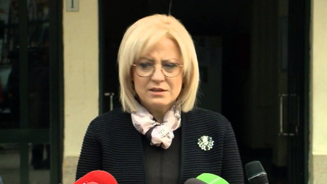 Report TV - Testohen 3900 arsimtarë, Nikolla: Mesues me meritë, jo me ndërhyrje
