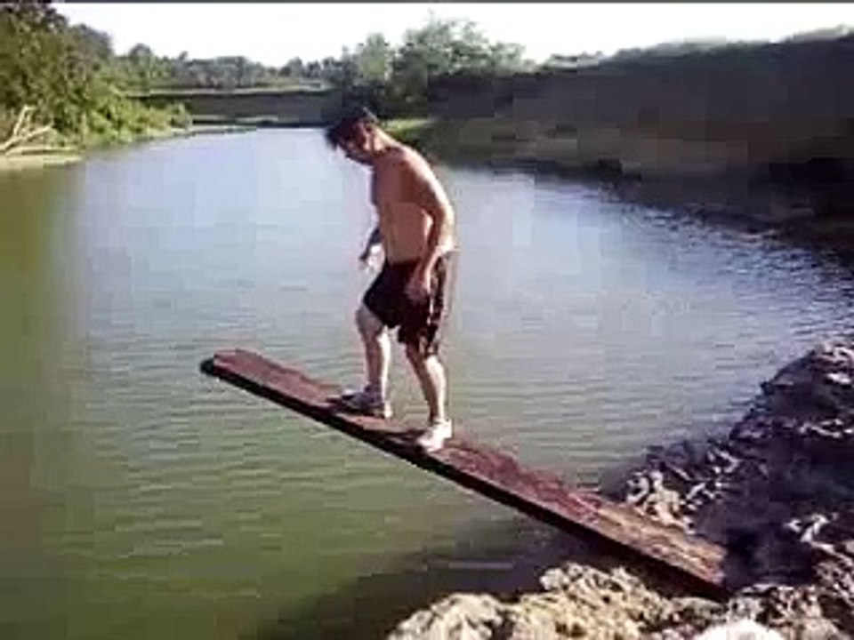New 2016 Funny Things - Funny Videos - Fat Guy Jumps Breaking Board