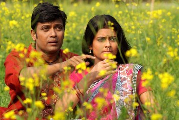 Bangla BANGLADESH SONG 2016 Chiya Buri ft Milon & Mohona Mim by Dolly Sayontani & Nakib - Laal char Bengali Film 2016