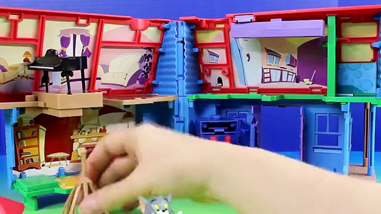 Tom And Jerry Tricky Trap House Playset Game Of Cat And Mouse - YouTube