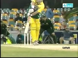 Akhtar 5-25 v Australia  Melbourne  (2002 Super Challenge)