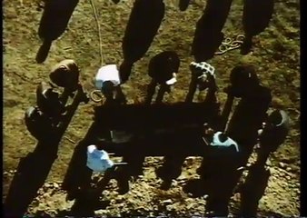 Murders in the Rue Morgue (1971) Trailer