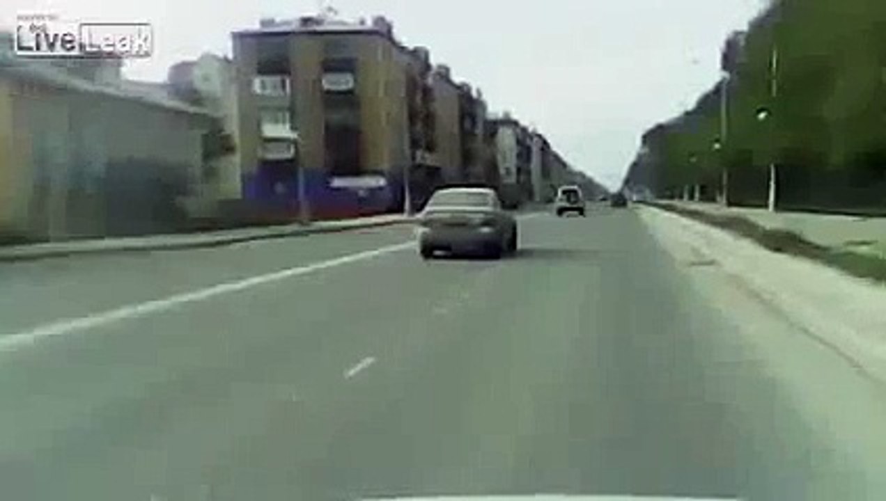 New 2016 Funny Things - Funny Videos - Young boy knocked down at pedestrian crossing Car Crazy