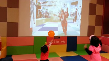 2015-12-03=RINA IS PLAYING character game-リナちゃん文字ゲームで遊んでます