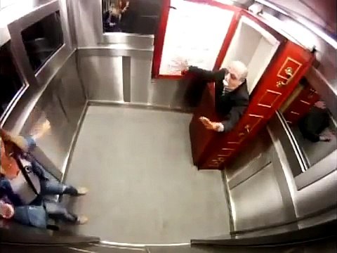 Korkudan Öldüren Şaka (Tabutlu Asansör Şakası) izle