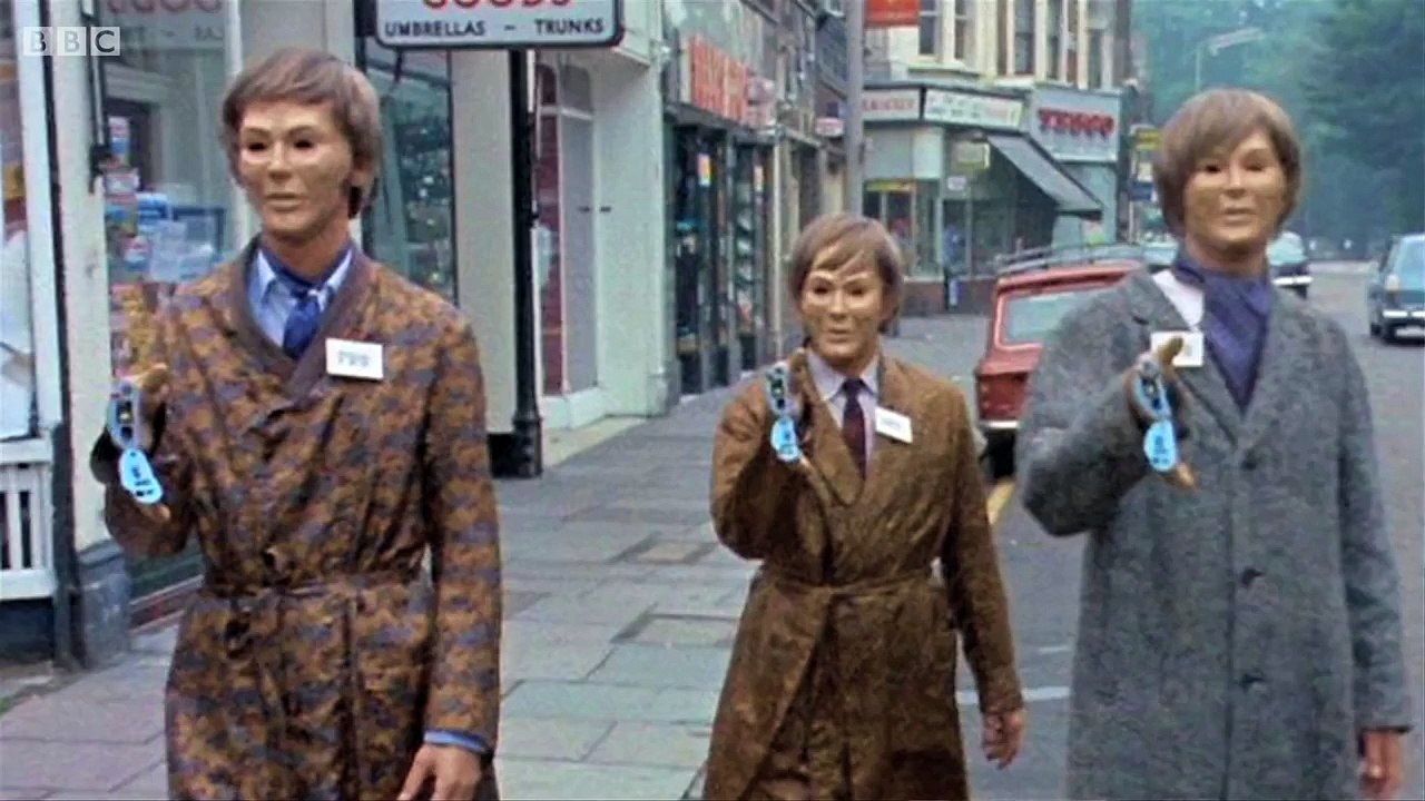 What classic monsters would Peter Capaldi like to return? - Doctor Who: Series 9 (2015) - BBC