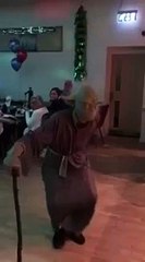 Yoda hitting the dance floor at the Christmas party. Funny videos 2015