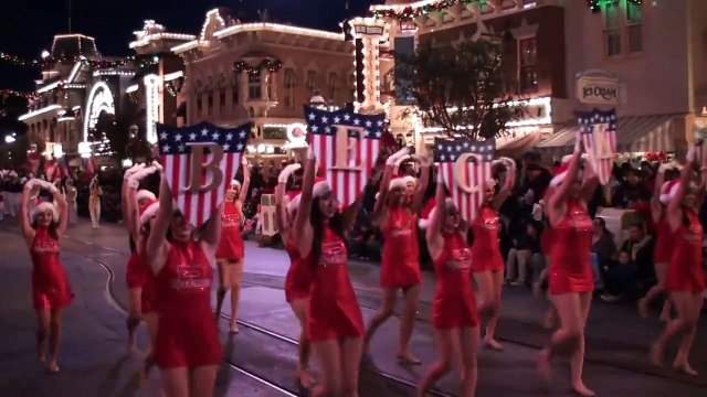 Music213 Beckman HS Patriot Marching Band - Disneyland December 2010 Music213
