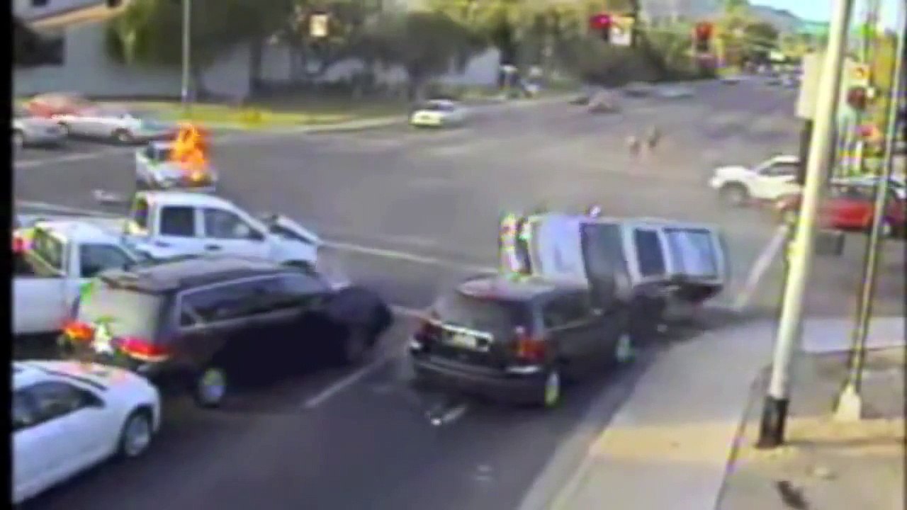 USA Car Crash Compilation 2013 ( United States and Canada )