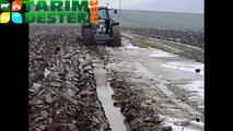 Fendt Vario 926 Çamur Tarlada Çift Sürümü