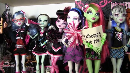 MONSTER HIGH COLLECTION OVER 300 DOLLS 2014 UPDATE VIDEO