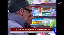 Clienta furiosa agredió a vendedor de tienda con paraguas CHV Noticias