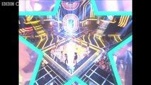 will.i.am & his team perform Thats The Way (I Like It) / Get Down Tonight - The Voice UK
