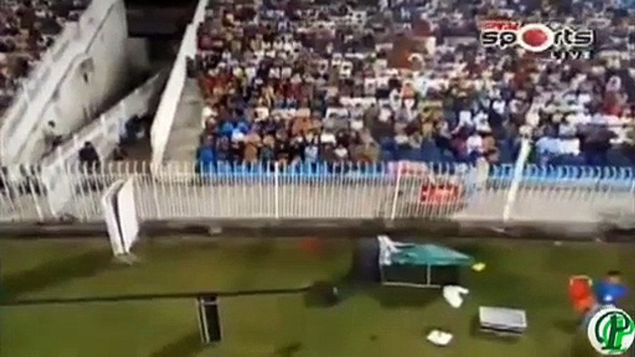 Babar Azam 43 runs against Karachi Blues - Haier National T20 Cup 2015