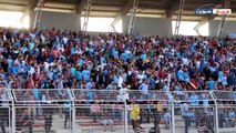جماهير الفيصلي تشعل المدرجات خلال مباراة الأهلي