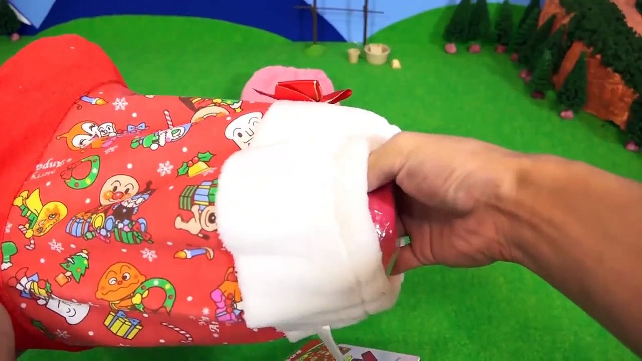 子供のクリスマスプレゼント アンパンマン ベビー服袋！1歳児 2歳児