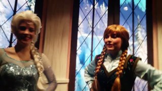 Frozen Fun, Royal Welcome, Anna & Elsa@ CA