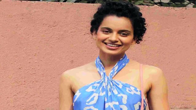 Kangana Ranaut Shocking Wardrobe Malfunction