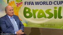 La FIFA inhabilita a Blatter y Platini