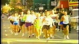 Female runner FALLS, gets up & WINS ANYWAY @ 1999 CHICAGO MARATHON