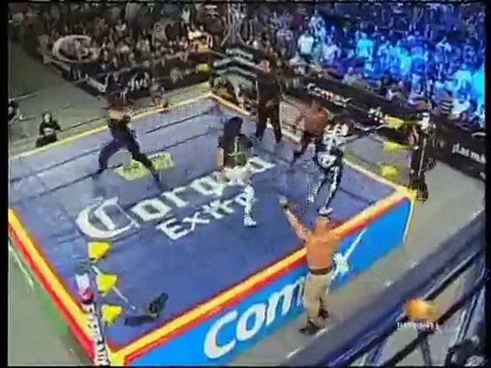 04 Electroshock, El Zorro & Hernandez vs. El Mesias, Heavy Metal & La Parka