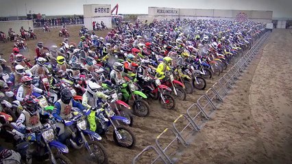 Mass Dirt Bike Racing on Hague Beach | Red Bull Knock Out