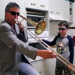 When Mama Isnt Home Part 2 original oven kid (Darude Sandstorm)