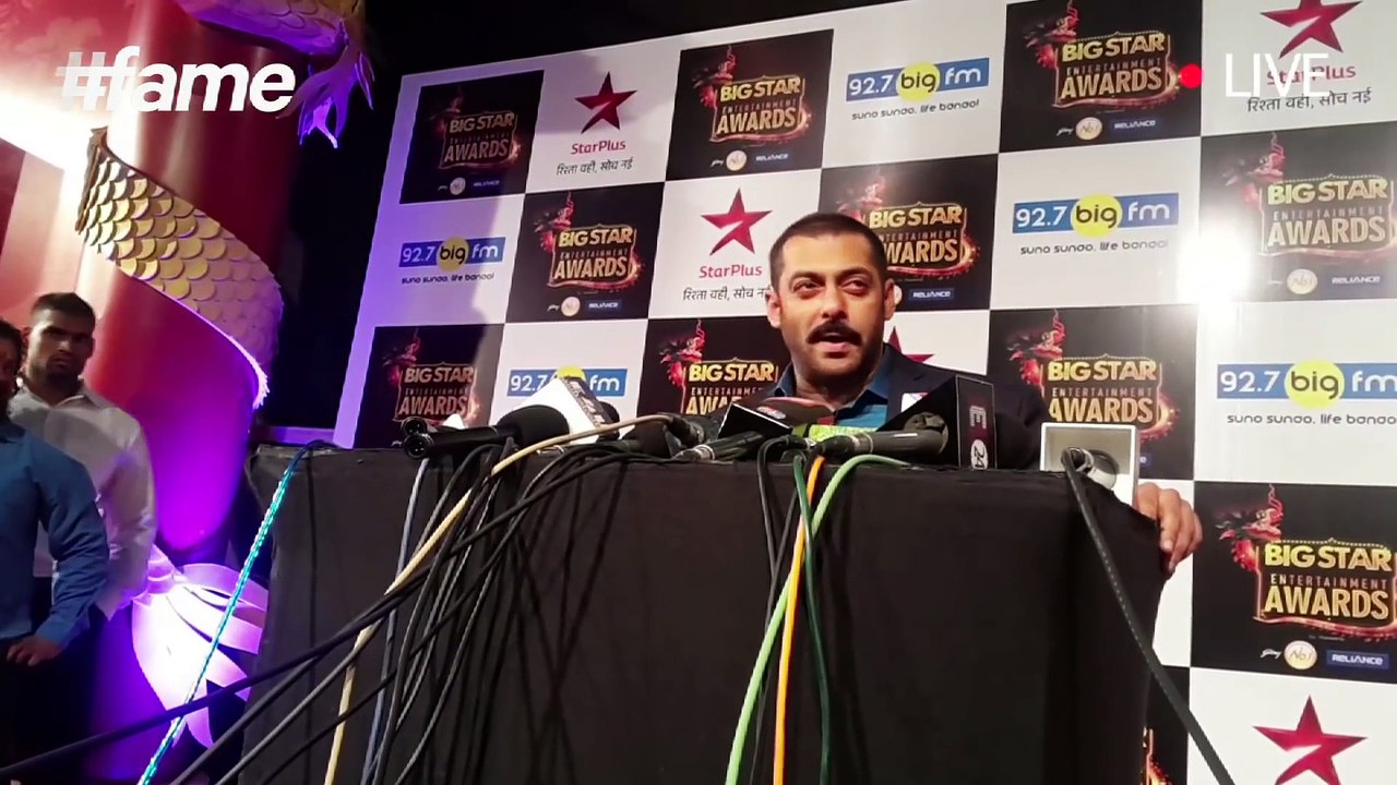 Salman Khan and Sonam Kapoor Interview At The Big Star Entertainment Awards 2015 | #fame Bollywood