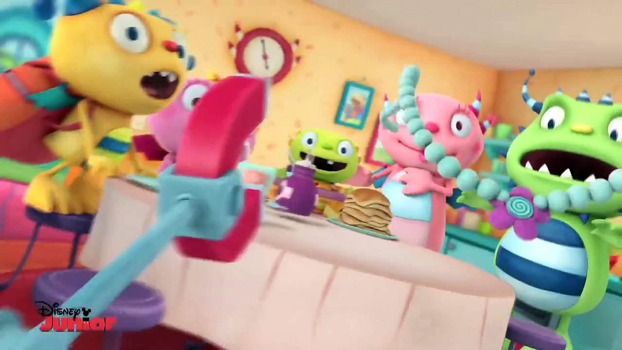 Henry Hugglemonster - A Funny Thing Happened On The Way To Monster School