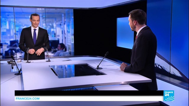 French postal service delivers for Christmas rush