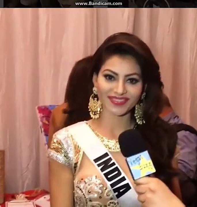 Miss Universe 2015 Backstage interview with con...