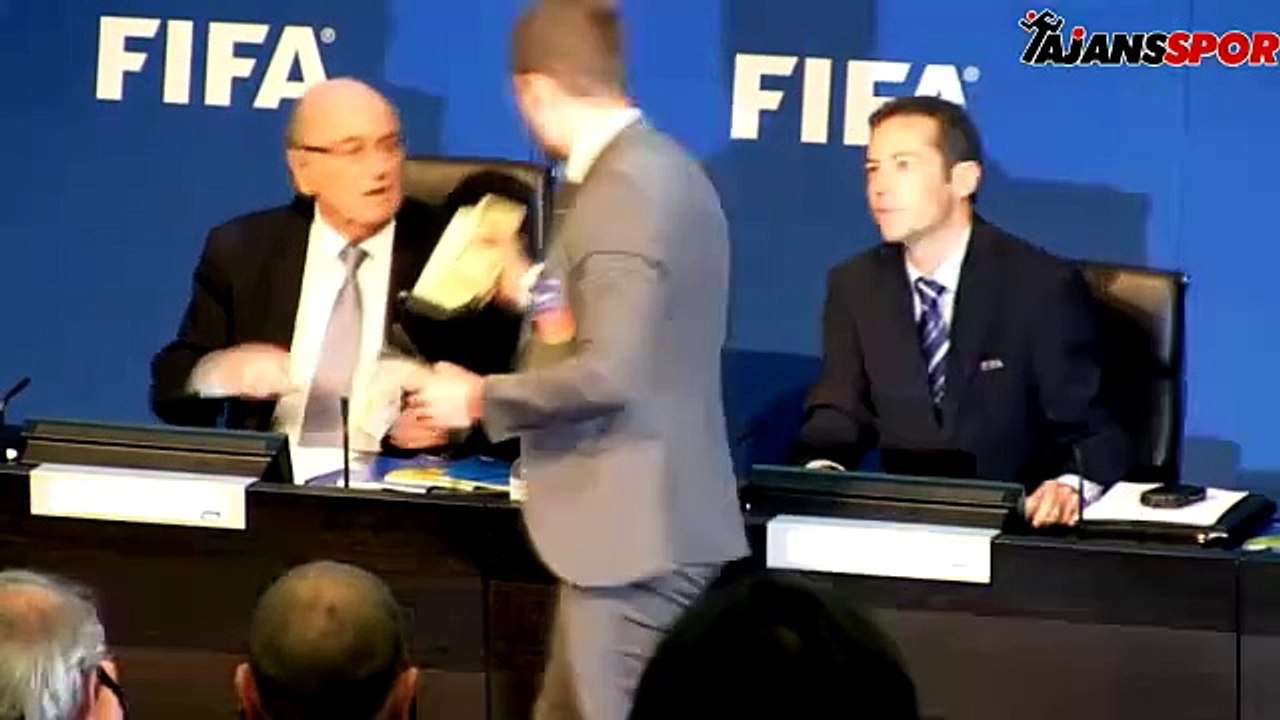 FIFA'da çok büyük deprem! 21 12 2015