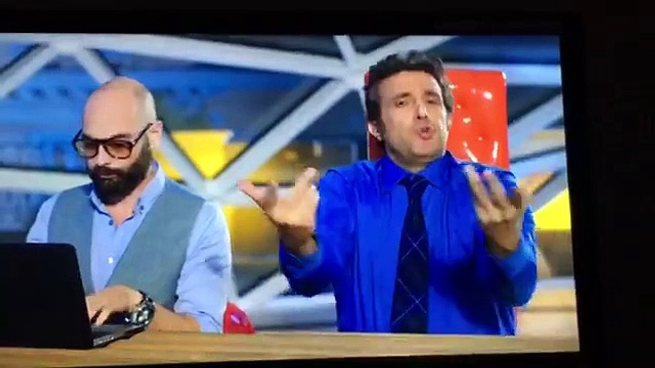 Flavio Insinna ci invita a Boss in Incognito su Raidue