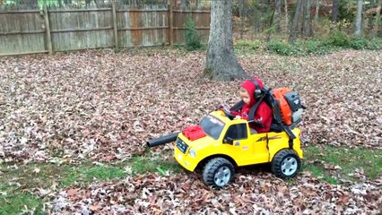 Dad Figured Out The Best Way To Do Yard Work