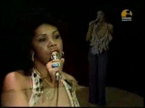 Candi Staton - Young Hearts Run Free