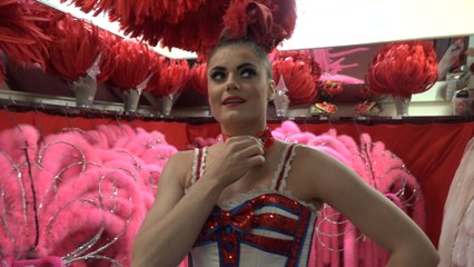 VIDEOS. Avec les danseuses du Moulin Rouge, Mathilde et Olga - Le Parisien
