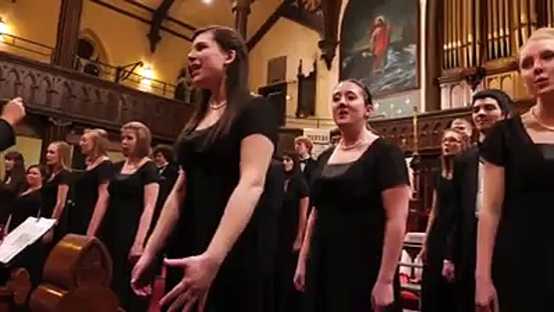 ⁣Foreigners singing Tamil Song (Rajini Song)