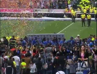 Accidentado festejo del tricampeonato de Emelec en Casa Blanca