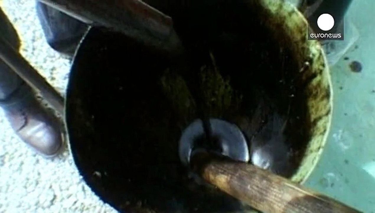 Petrolio, nuovo ribasso dei prezzi. Brent a $36 al barile