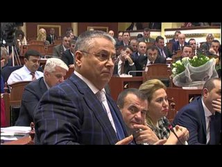 PRESIDENTI DEKRETON LIGJIN PER DEKRIMINALIZIMIN