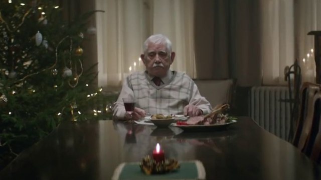 Pub Edeka (Seul pour Noël)