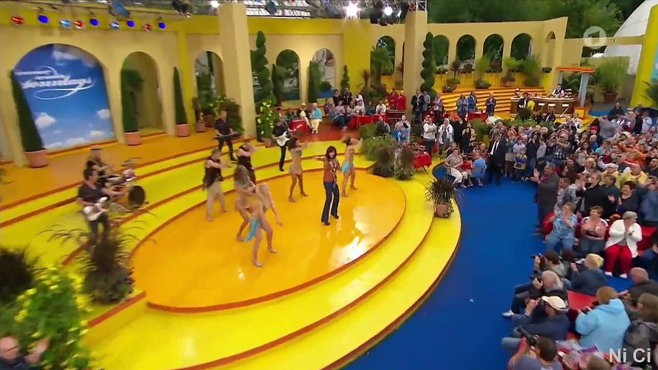 Andrea Berg- Nicht irgendwann, Himmel auf Erden & Ich liebe das Leben (Immer wieder Sonntags, 16.08.15)