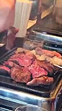 Sexy chef at the restaurant, and when that foodstuffs in the restaurant every day?